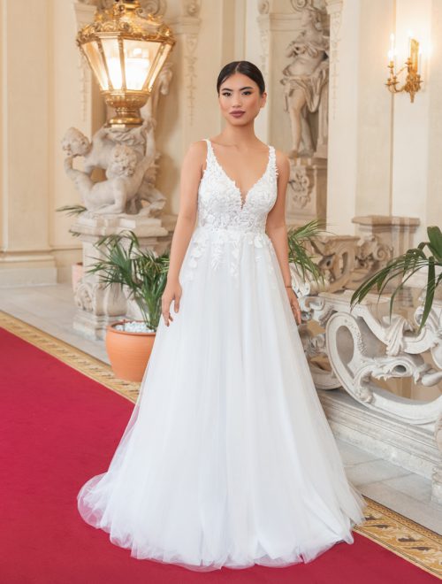 hochzeitskleid-irvalda-brautmode-wien-online-bestellen-kleid-modell-laurel