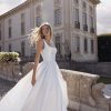 irvalda-wedding-dresses-vienna-online-order-model-WELLS
