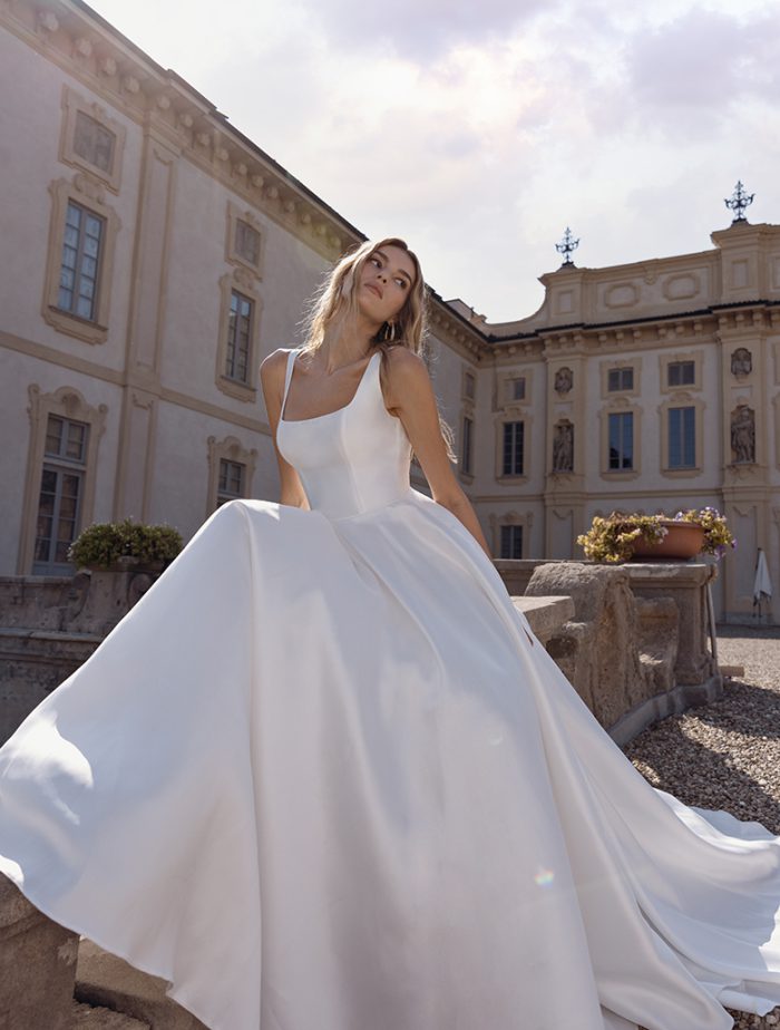 irvalda-brautkleider-wien-online-bestellen-modell-WELLS